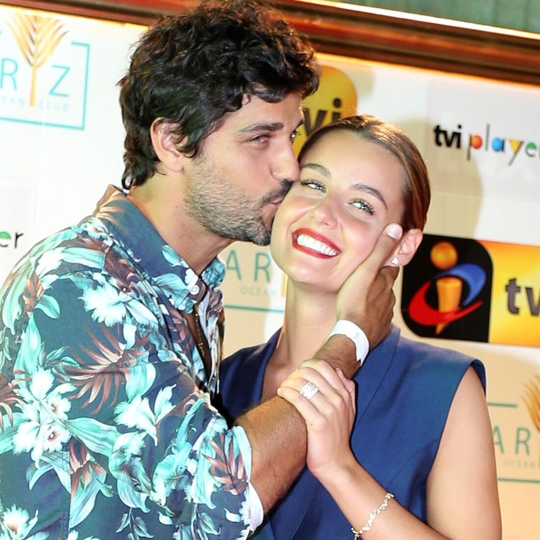 kelly bailey, bruno cabrerizo