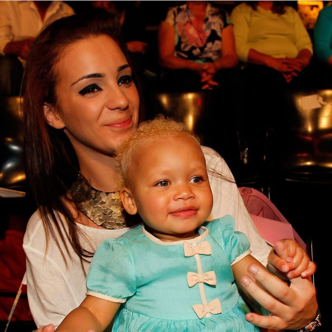 Luciana Abreu, Luísa, Lyonce