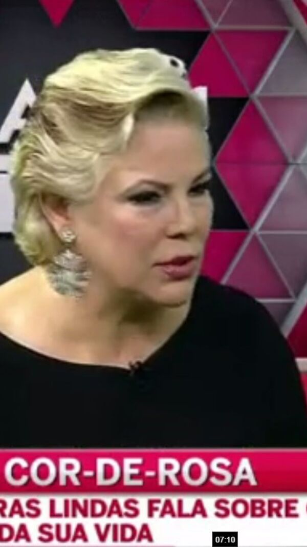 Cristina Caras Lindas