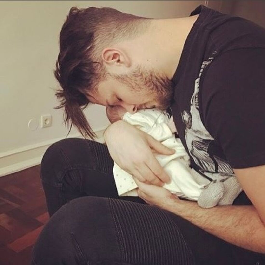 Mickael Carreira, Laura Figueiredo