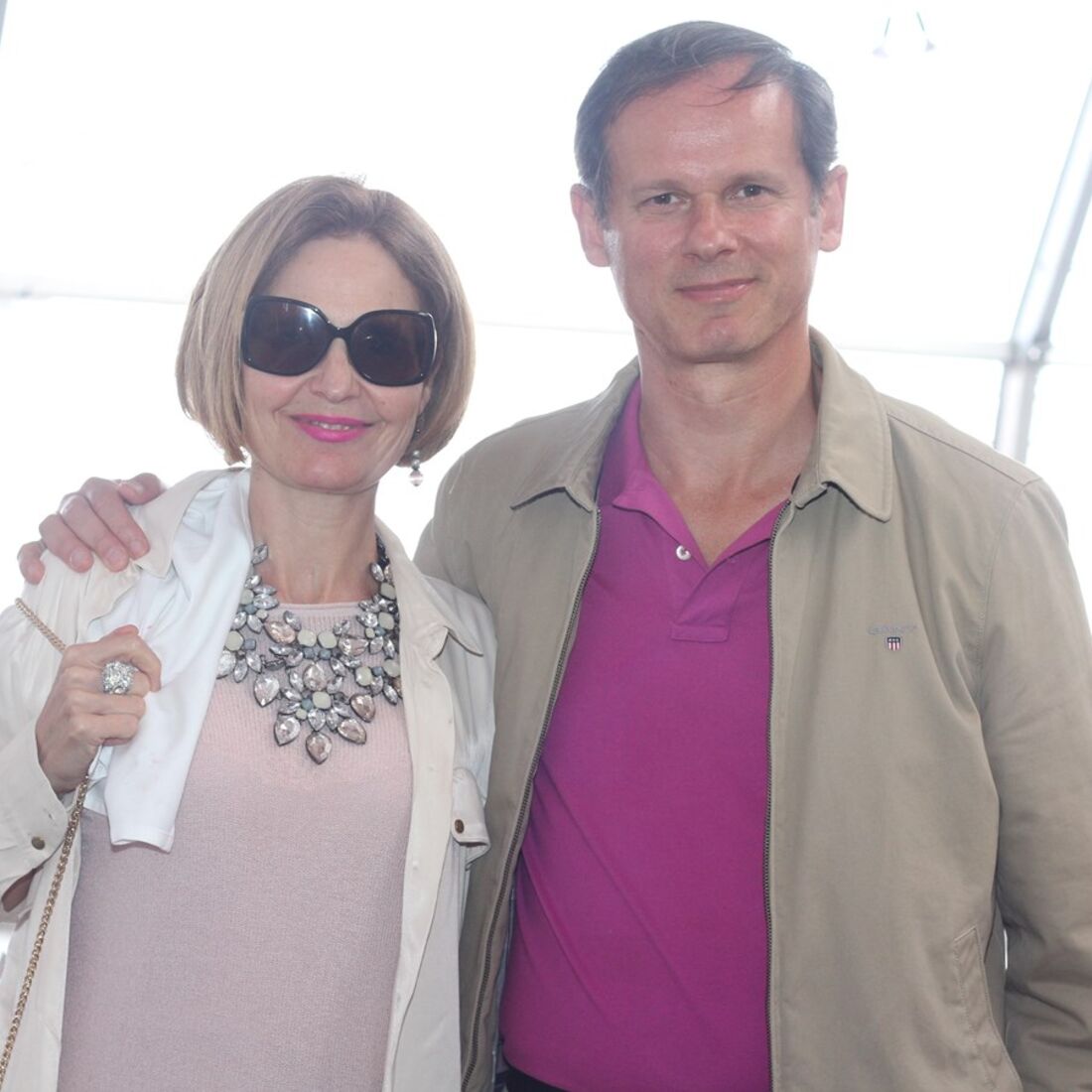 josé rodrigues dos santos com a mulher no Estoril Open