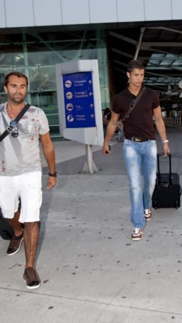 Cristiano Ronaldo, Dolores Aveiro, Katia Aveiro, gravidez