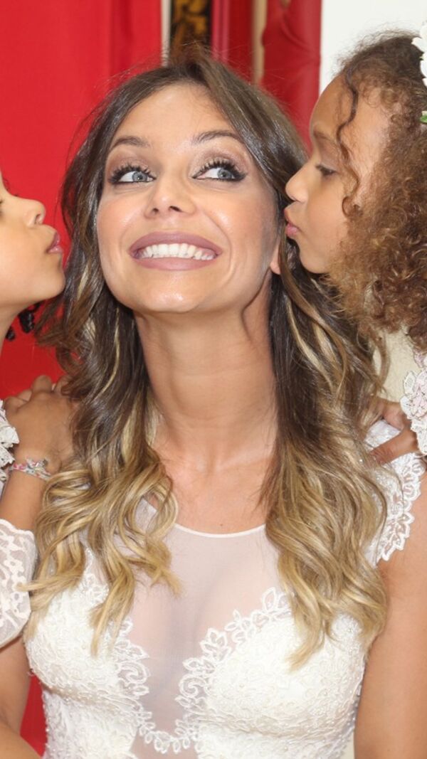 Luciana Abreu, filhas