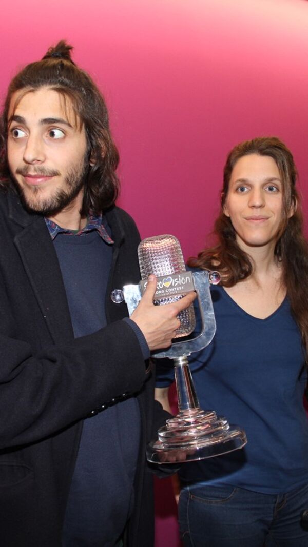 Salvador Sobral e Luísa Sobral 