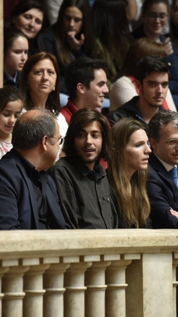 salvador sobral, luísa sobral, assembleia da república, eduardo ferro rodrigues, parlamento