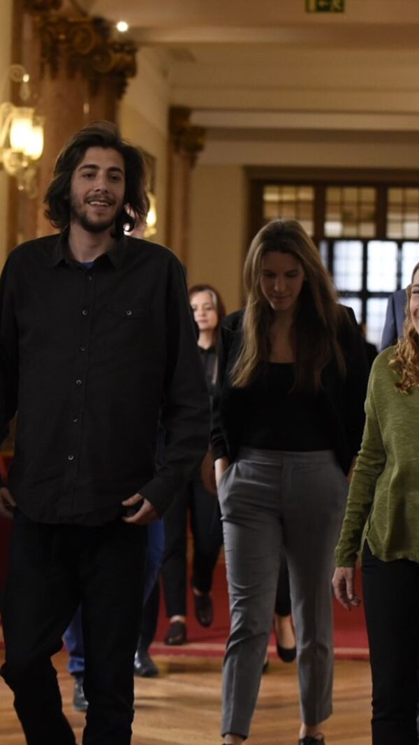 salvador sobral, luísa sobral, assembleia da república, eduardo ferro rodrigues, parlamento