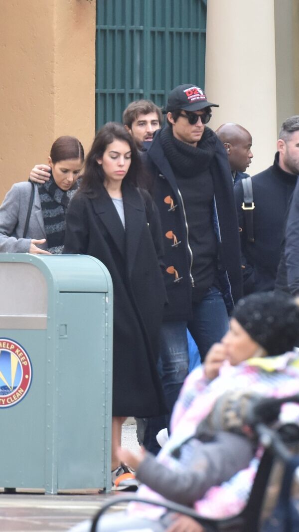 cristiano ronaldo, georgina rodríguez, disneyland, paris