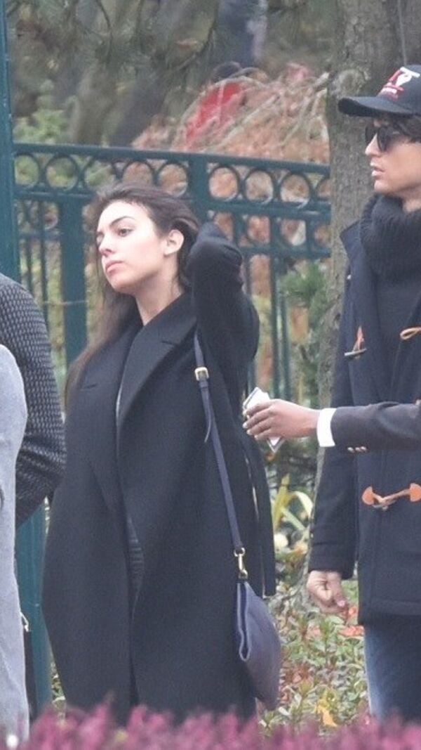 cristiano ronaldo, georgina rodríguez, disneyland, paris