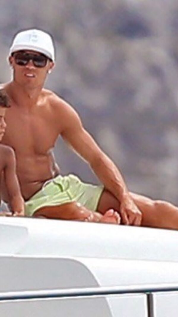 Ronaldo, Ibiza