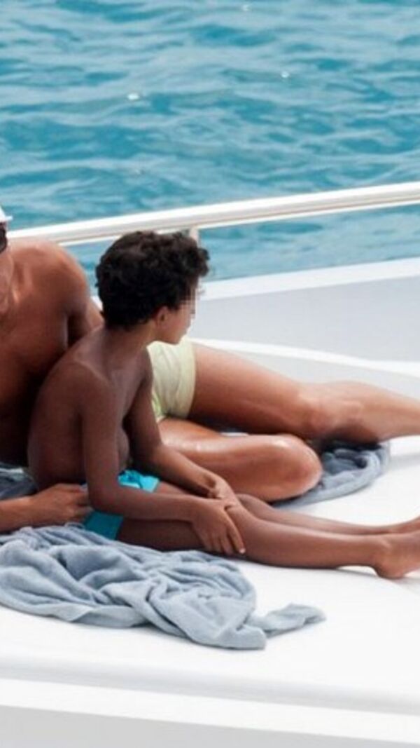 Ronaldo, Ibiza