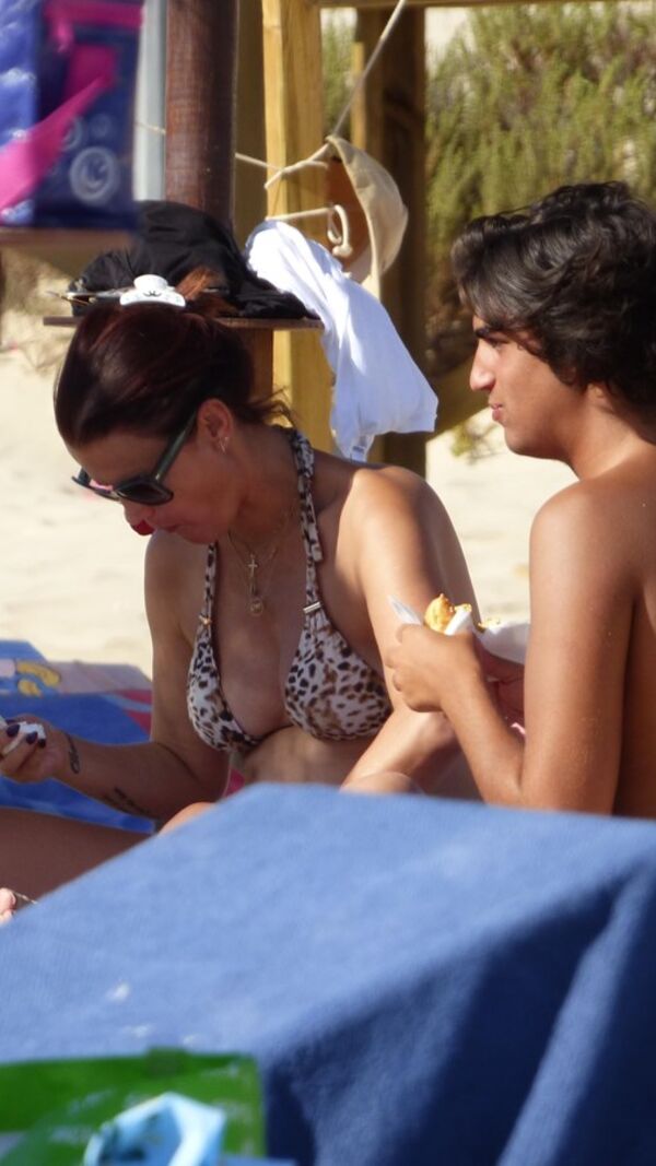 Dolores Aveiro