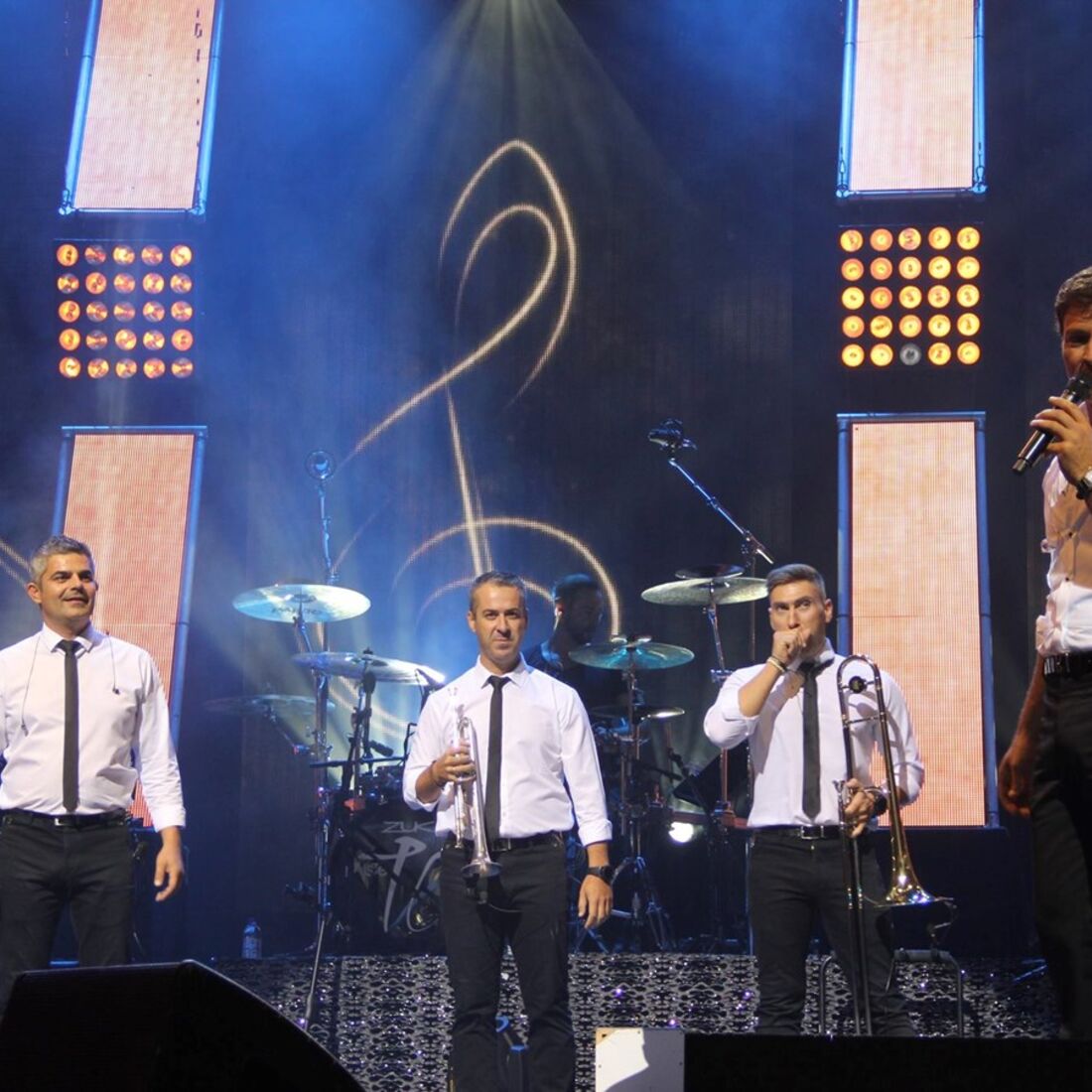 tony carreira, le grande rex, paris