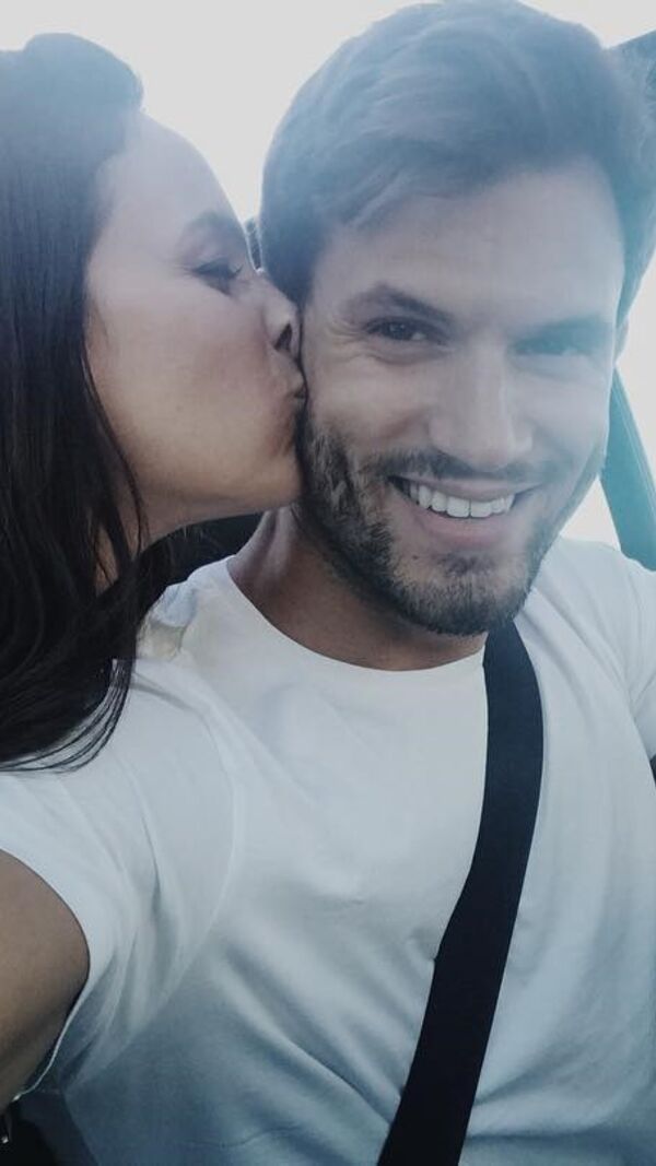 Sara prata, Ricardo Oliveira, namoro, aniversário, viagem europa