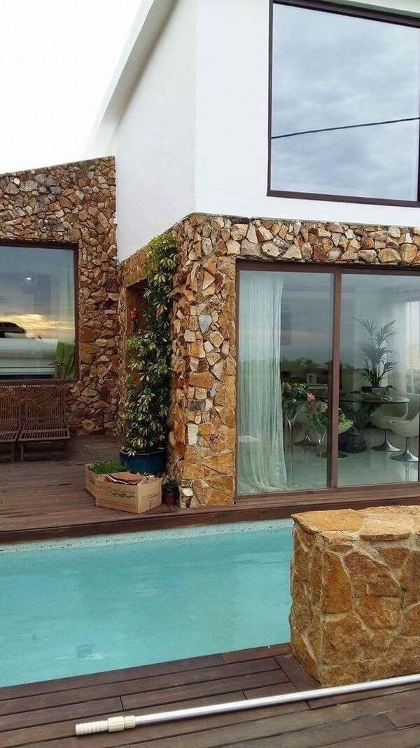 Cristina Caras Lindas casas 