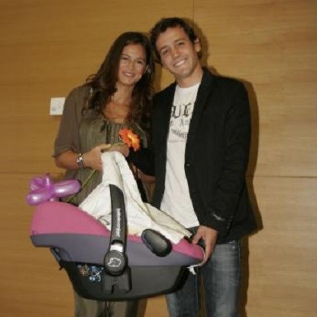 Pedro Teixeira, Cláudia Vieira