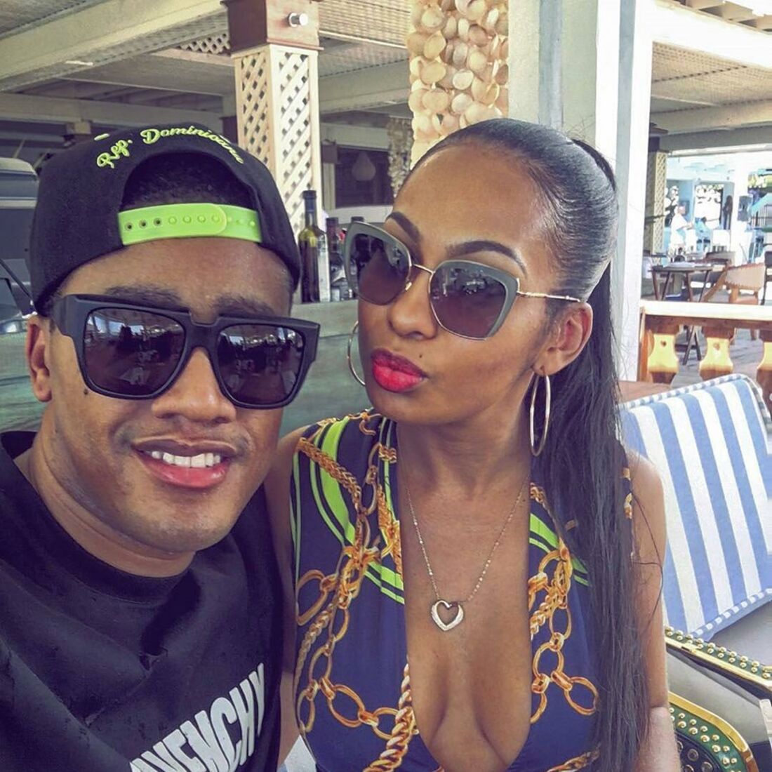 Anselmo Ralph e a mulher