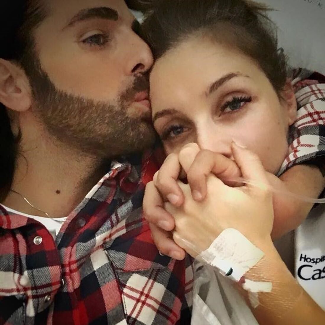 Luciana Abreu internada