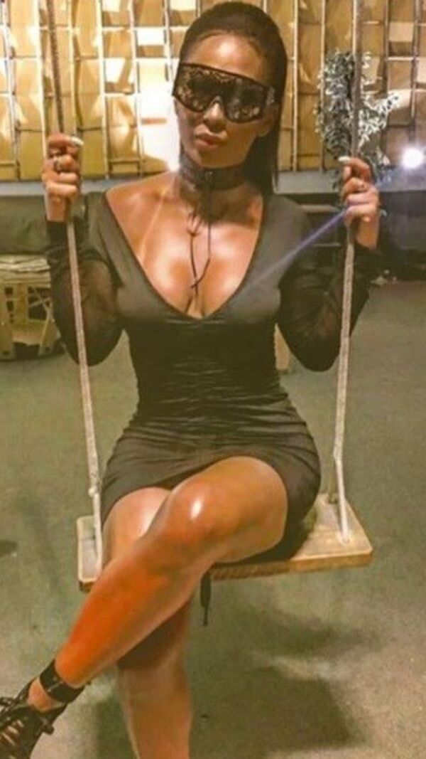 Anselmo Ralph e a mulher