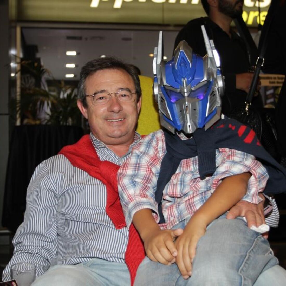 Luís Aleluia, ator, menino tonecas, violência doméstica, padrasto