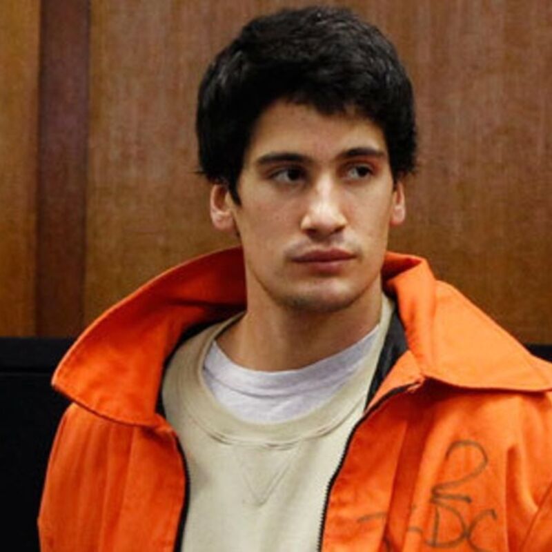 Condenado a 25 anos, Renato Seabra tenta suicidar-se na prisão - Estrelas - TVGUIA