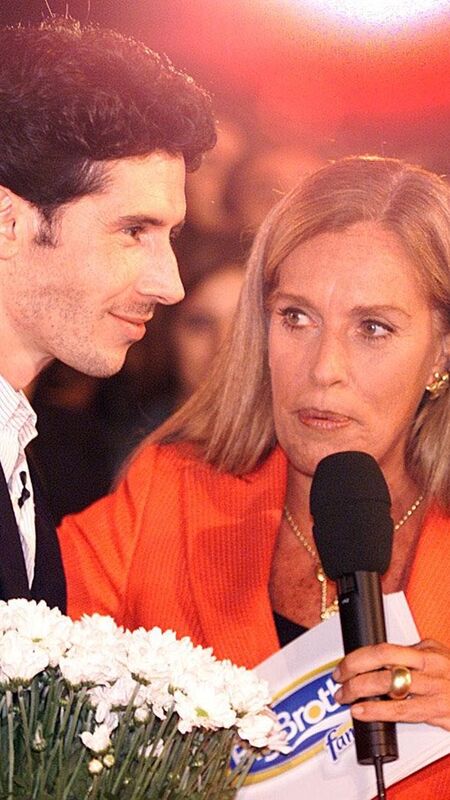 Lembra-se de Zé Maria e da 'Cabeça Amarela' do primeiro 'Big Brother'? Os  dois continuam cúmplices e ela quebra o silêncio: "Rimo-nos da mesma forma"  - Estrelas - TVGUIA