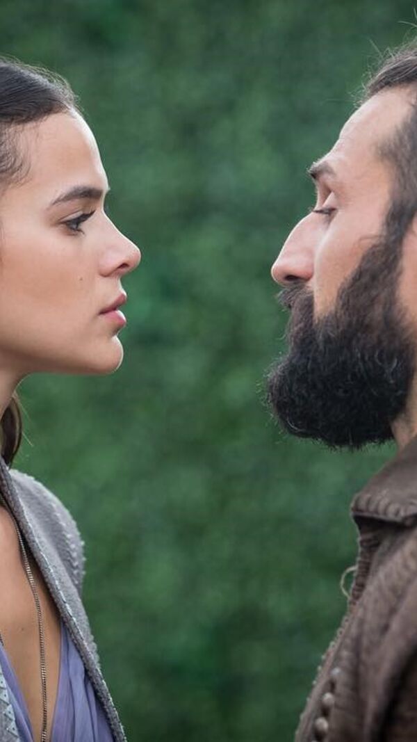 José Fidalgo, Bruna Marquezine