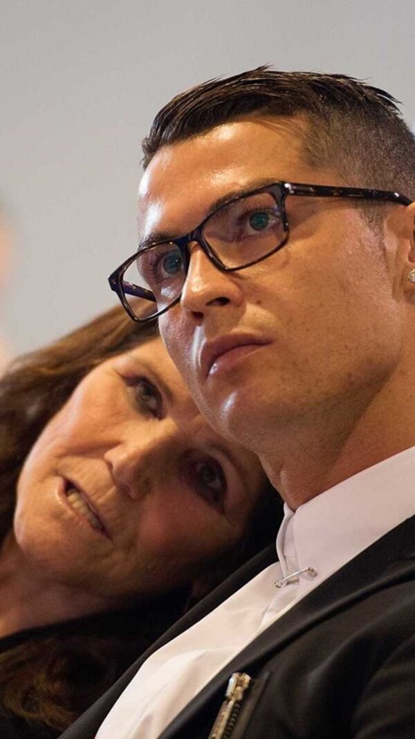 Cristiano Ronaldo, Ronaldo, Dolores Aveiro, Mãe, Aniversário