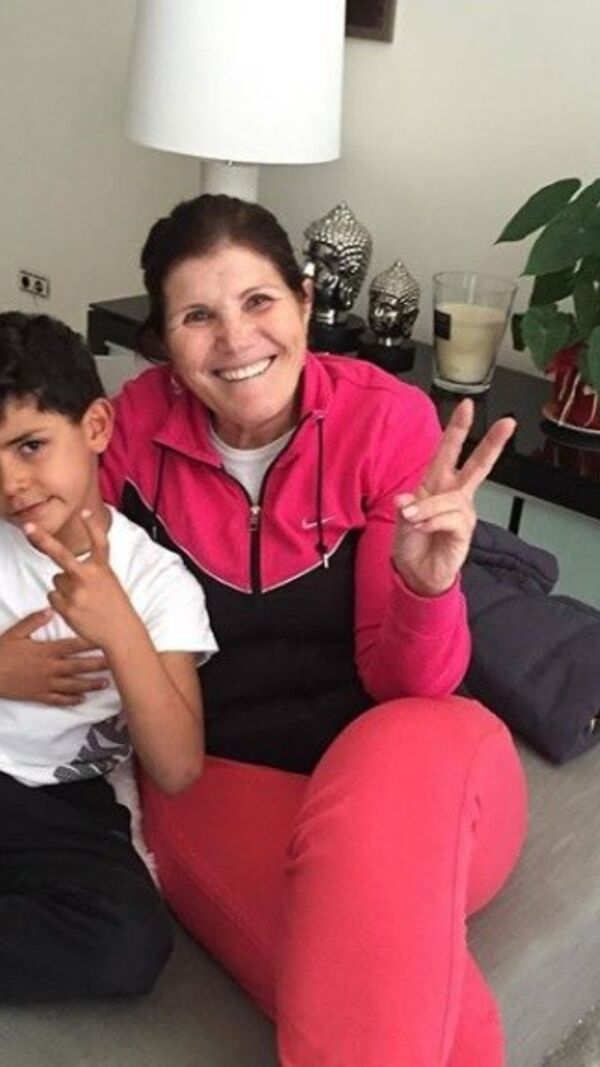 Dolores Aveiro + georgina rodriguez