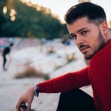 Mickael Carreira 