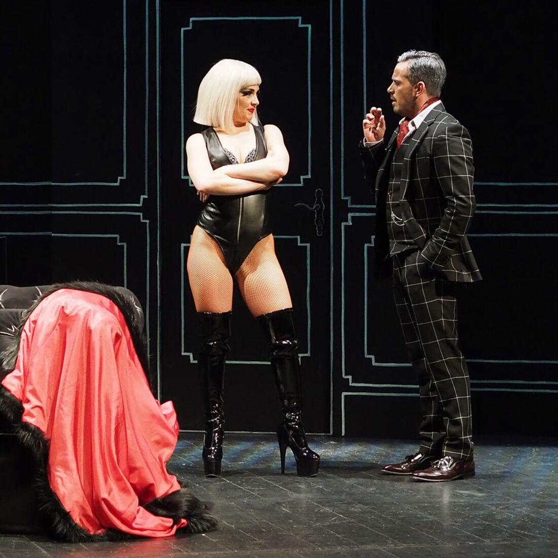 Gabriela Barros, Suite 647