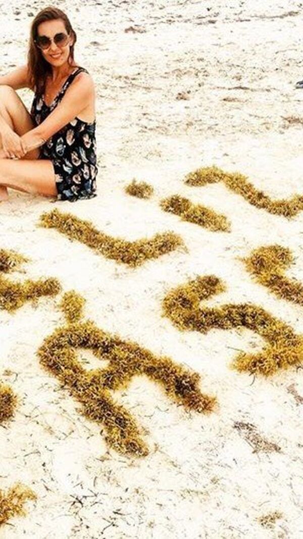 Catarina Furtado na praia