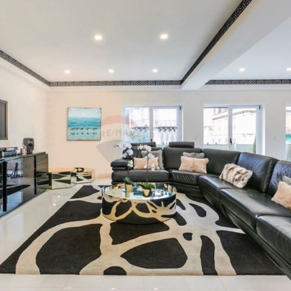 mickael carreira, tony carreira, apartamento, casa, imagens, compra, vende casa