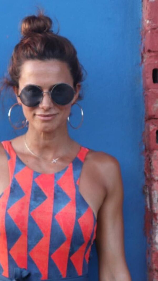 Cláudia Vieira, João Alves, Cuba