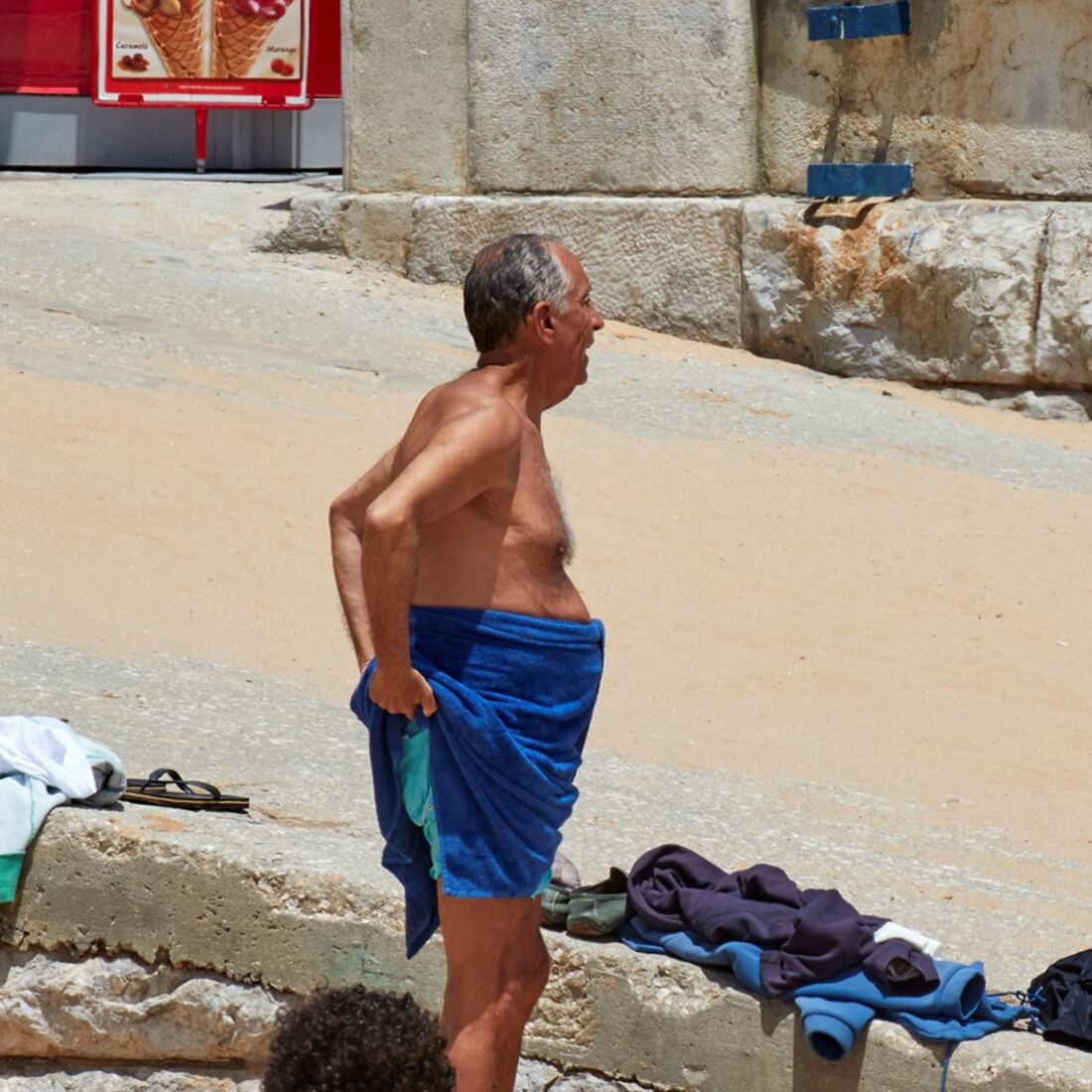 Presidente, Marcelo Rebelo de Sousa, calções, praia, cascais, presidente da república