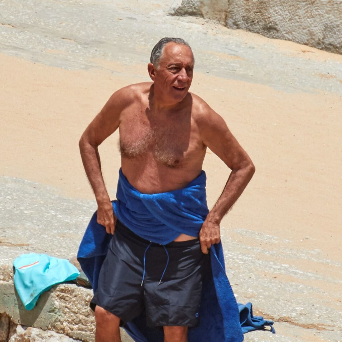 Presidente, Marcelo Rebelo de Sousa, calções, praia, cascais, presidente da república