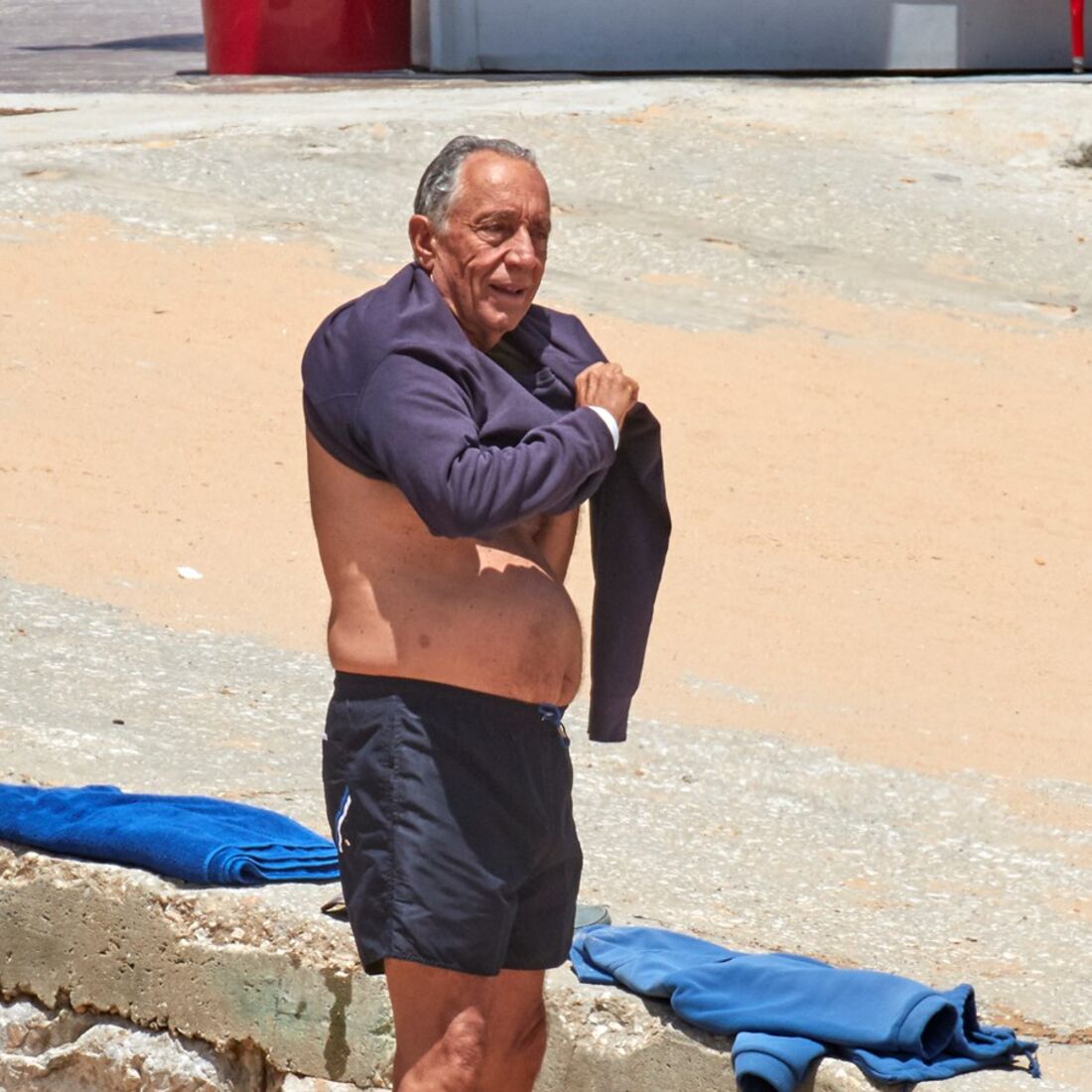 Presidente, Marcelo Rebelo de Sousa, calções, praia, cascais, presidente da república