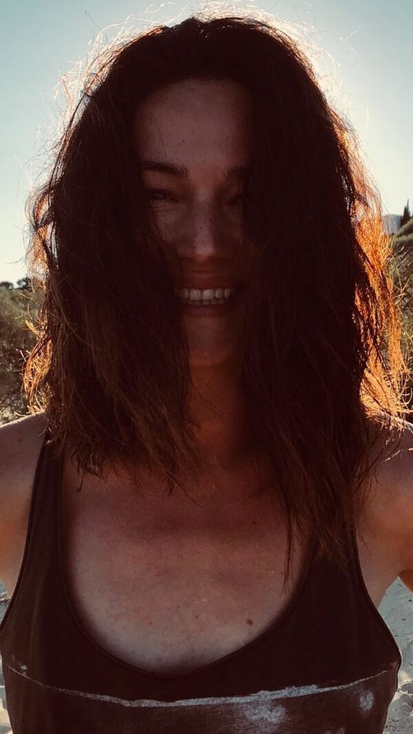 Paula Neves