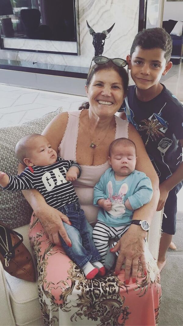 dolores aveiro, cristianinho
