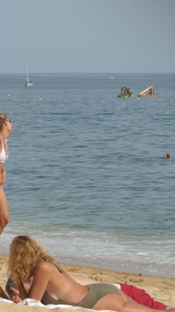 Kelly Bailey, Lourenço Ortigão, Algarve, garrão, verão, praia, férias