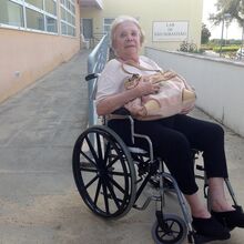Graça Lobo, teatro, actriz, velhice, abandono