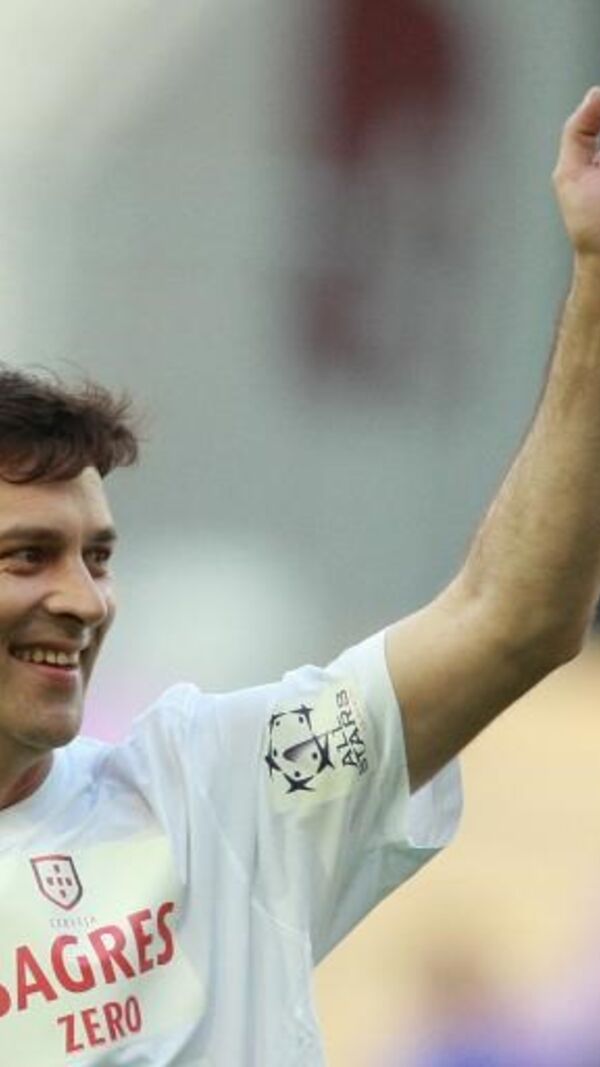 tony carreira