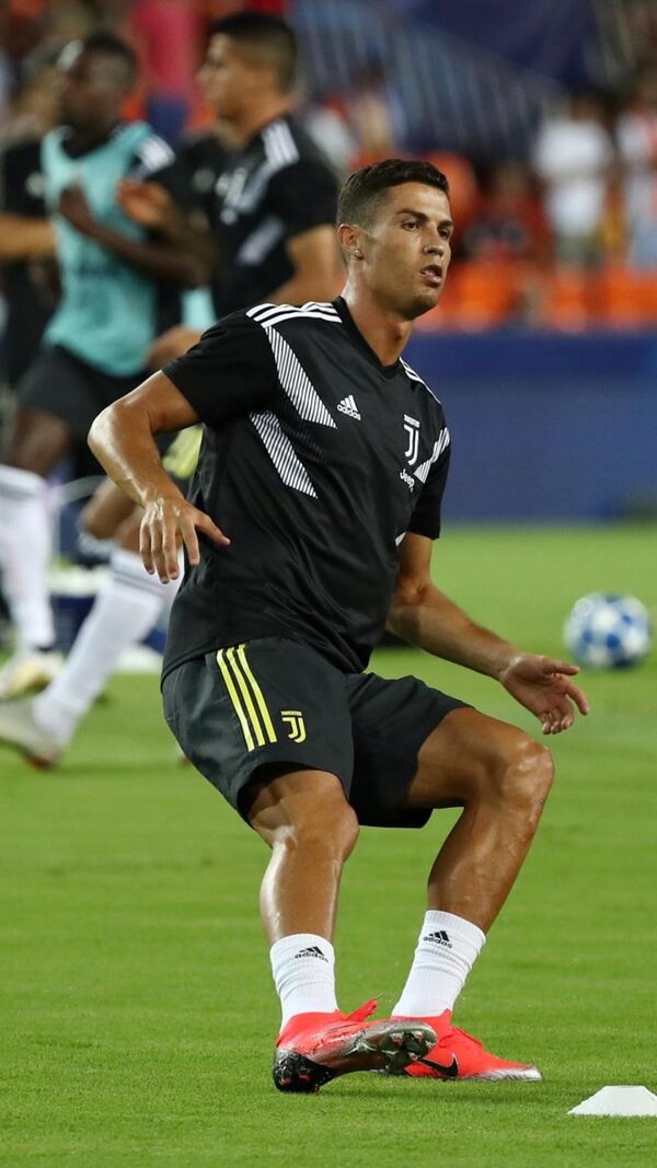 Cristiano Ronaldo, juventus, lágrimas, valencia, europa, expulsão, jogo, futebol