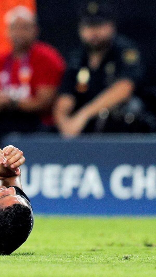 Cristiano Ronaldo, juventus, lágrimas, valencia, europa, expulsão, jogo, futebol