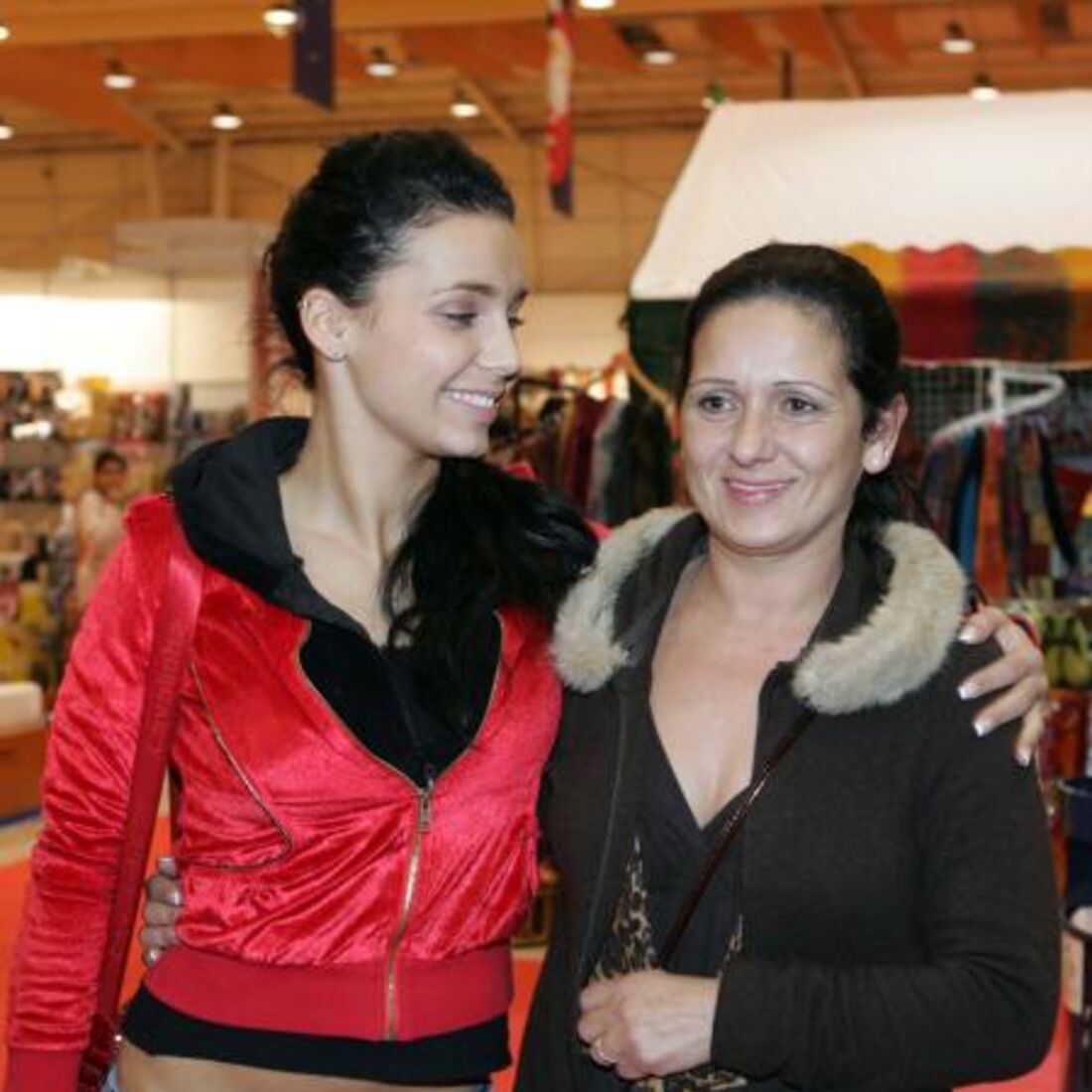 Luciana Abreu, Ludovina Abreu