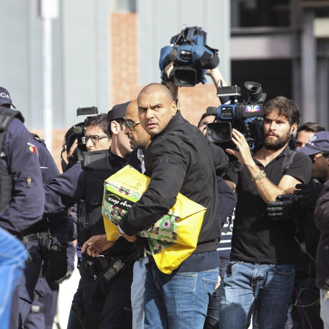 bruno de carvalho, prisão preventiva, medidas de coação, preso, tribunal do barreiro, detido, sporting, mustafá, juve leo