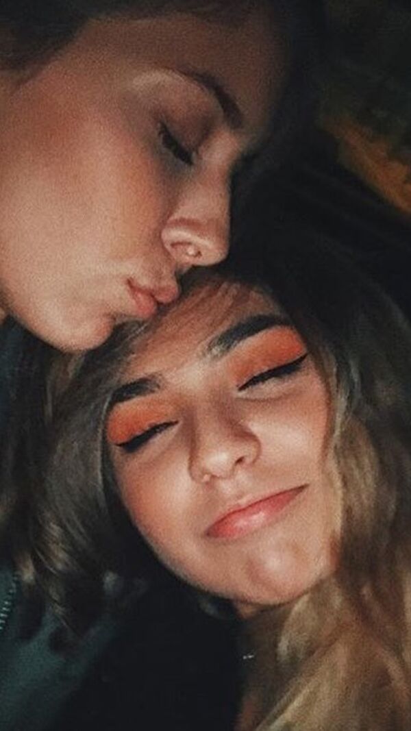 Sara Carreira, Bárbara Bandeira