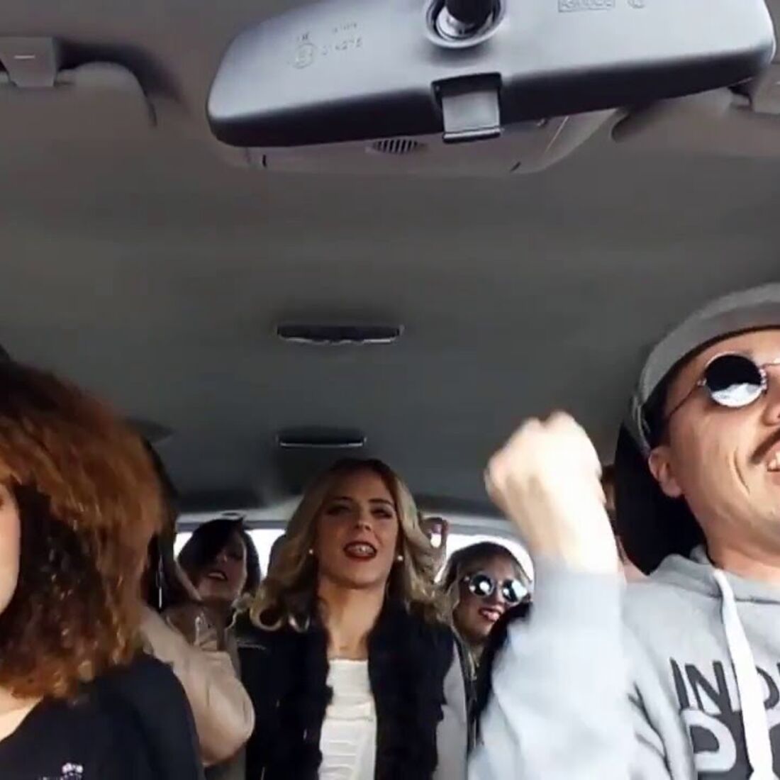 zé do pipo, Jheni camargo