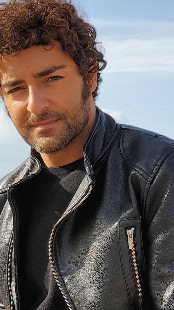 Cláudio Ramos, Diogo Faria, romance, namoro, ator, apresentador, sic, programa da cristina