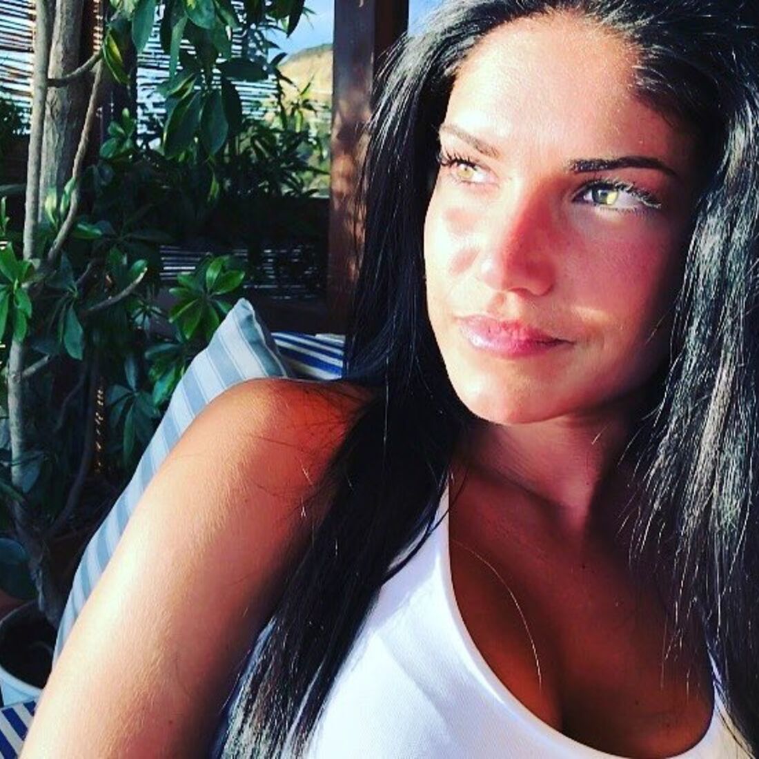 Carolina Fernandes, Ângelo Rodrigues