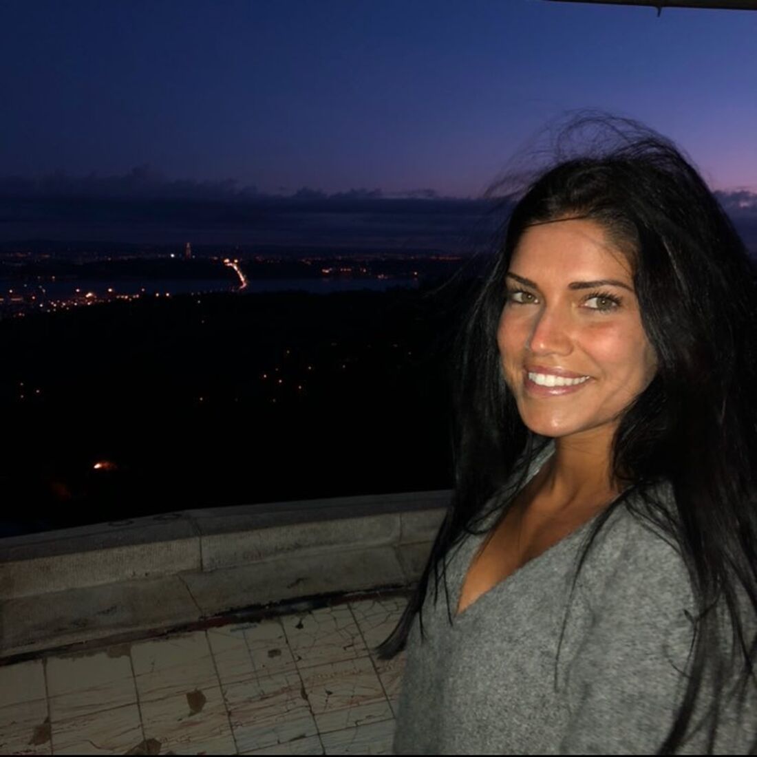 Carolina Fernandes, Ângelo Rodrigues